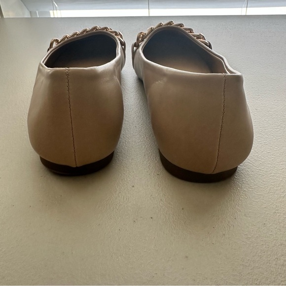 MADDEN GIRL ‘Jordyn’ Chain Detail Vegan Nude Ballet Flats Women’s Size 8.5 - Picture 4 of 7